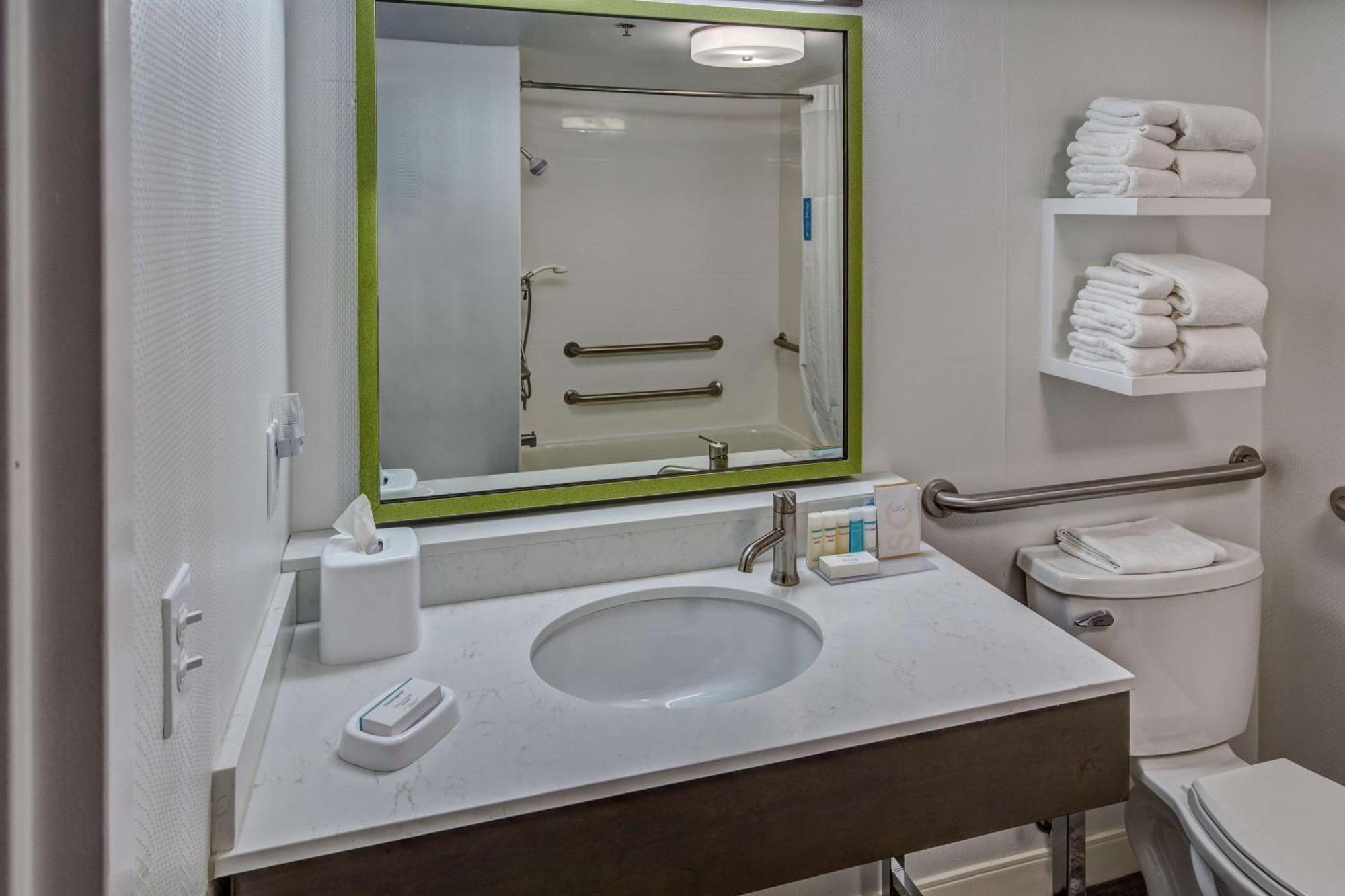 Hampton Inn & Suites Memphis-Wolfchase Galleria Bartlett Ngoại thất bức ảnh